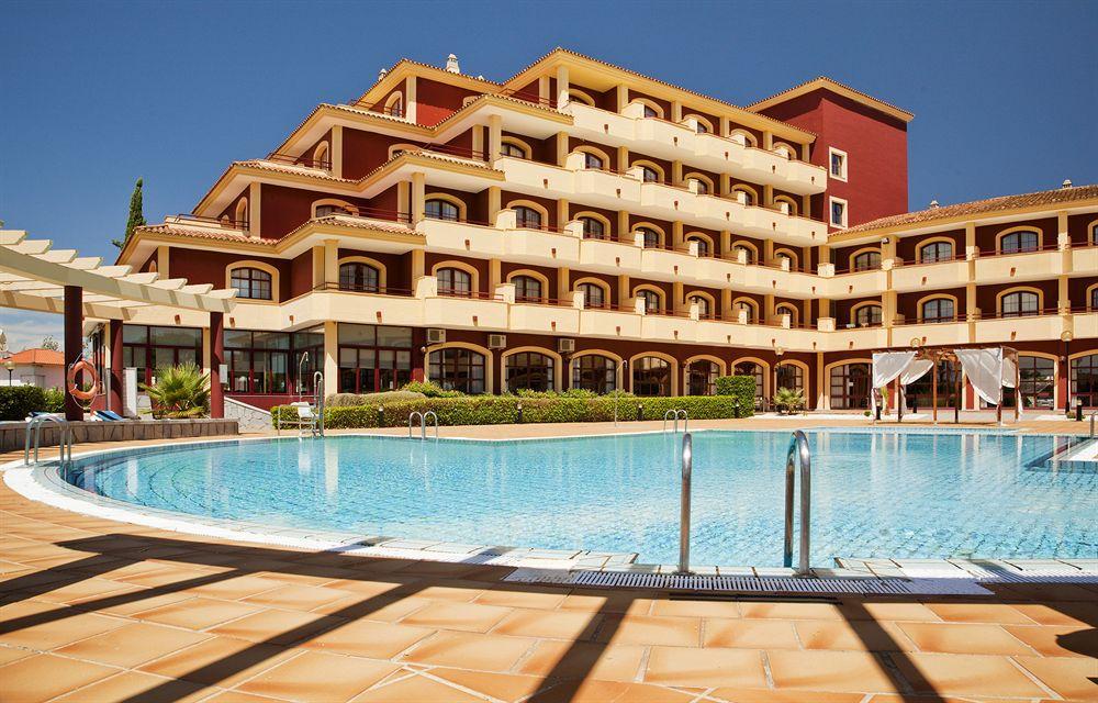 Ilunion Golf Badajoz Hotel Exterior photo