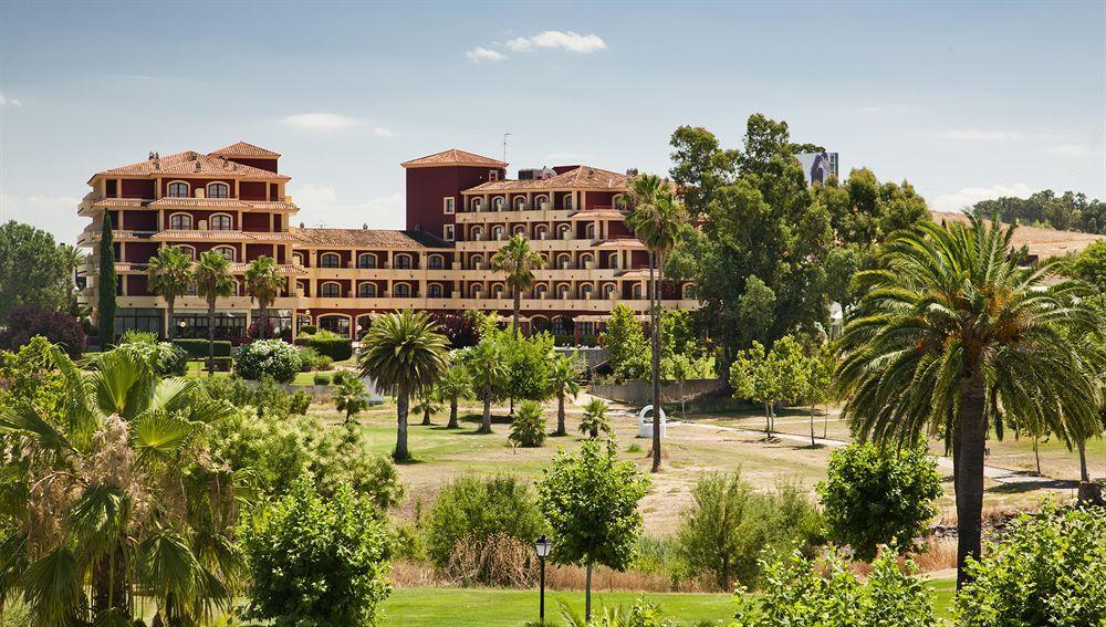 Ilunion Golf Badajoz Hotel Exterior photo
