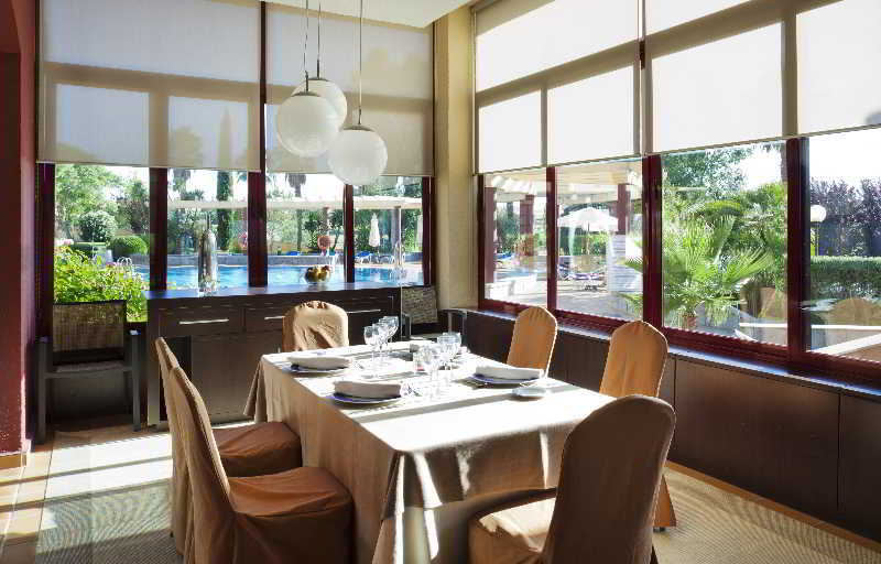 Ilunion Golf Badajoz Hotel Exterior photo
